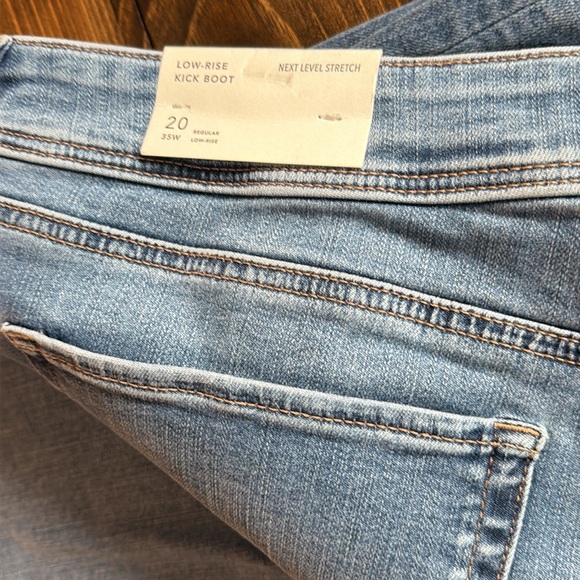 American Eagle Low Rise kick boot jeans - Picture 6 of 6